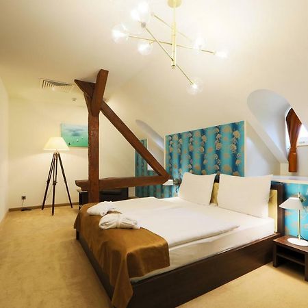 באלאטונפורד Ipoly Hotel Boutique Rooms & Suites מראה חיצוני תמונה