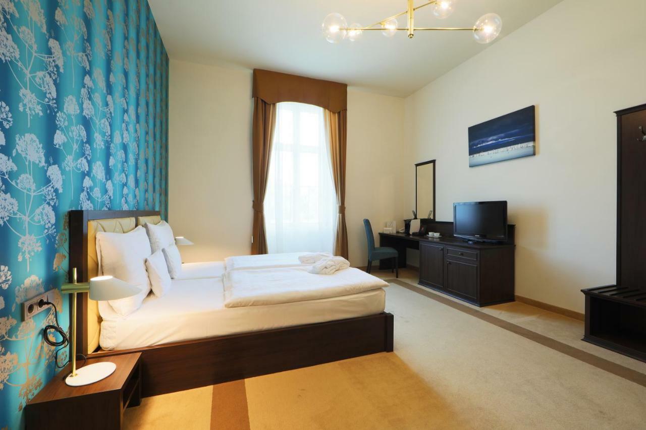 באלאטונפורד Ipoly Hotel Boutique Rooms & Suites מראה חיצוני תמונה